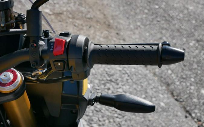 2026 Aprilia Tuono V4