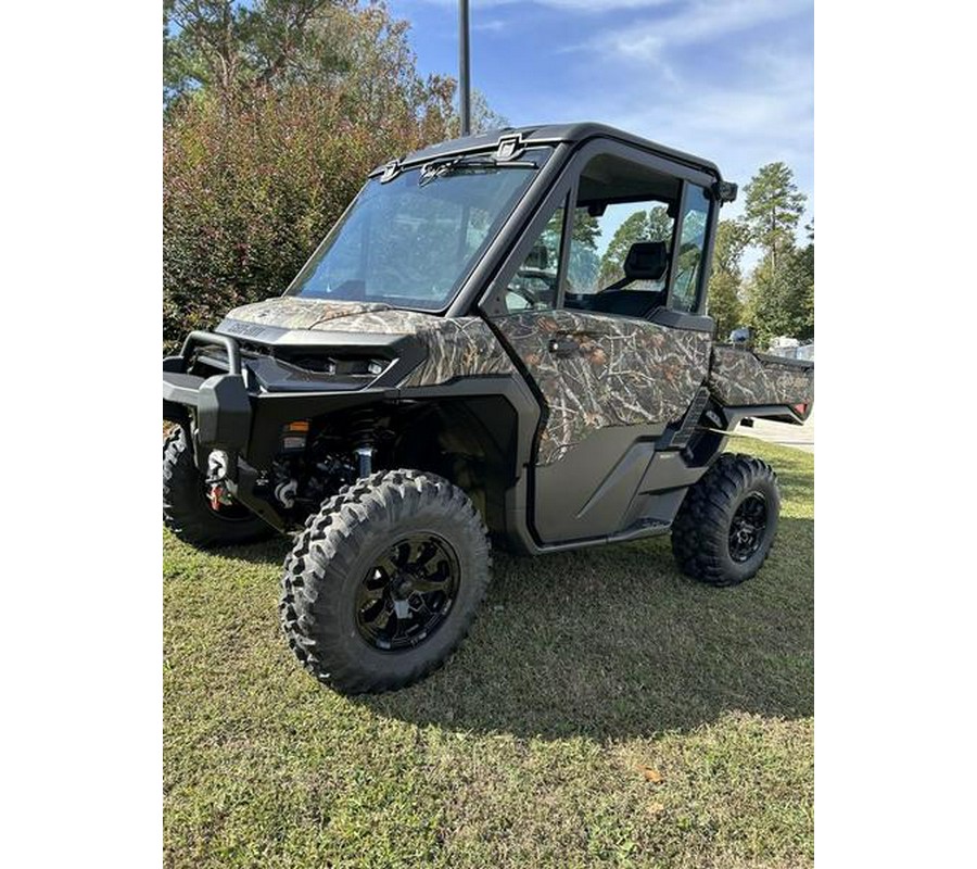 2025 CAN-AM DEFENDER XT CAB HD11