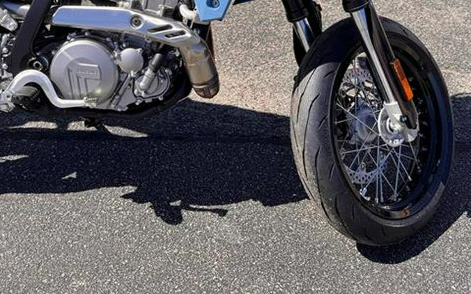 2026 Suzuki DR-Z4SM+