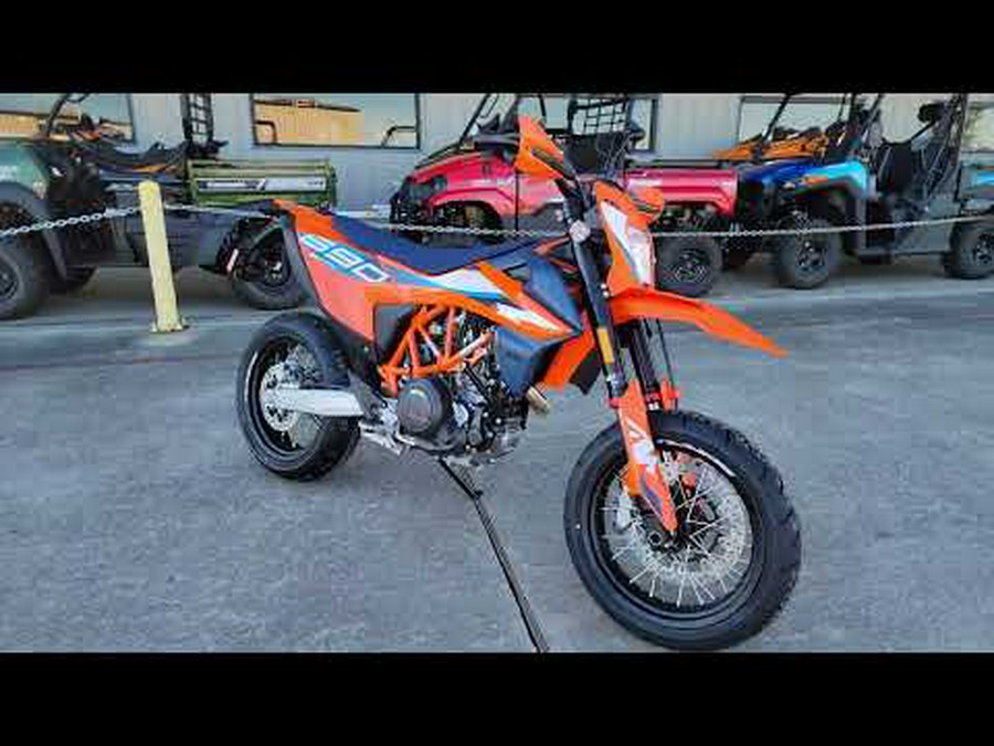 2024 KTM 690 SMC R