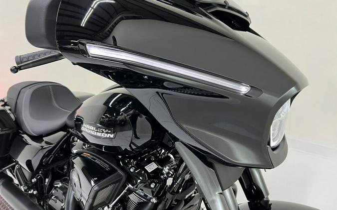 FLHX 2024 Street Glide®