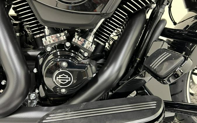 FLHX 2024 Street Glide®