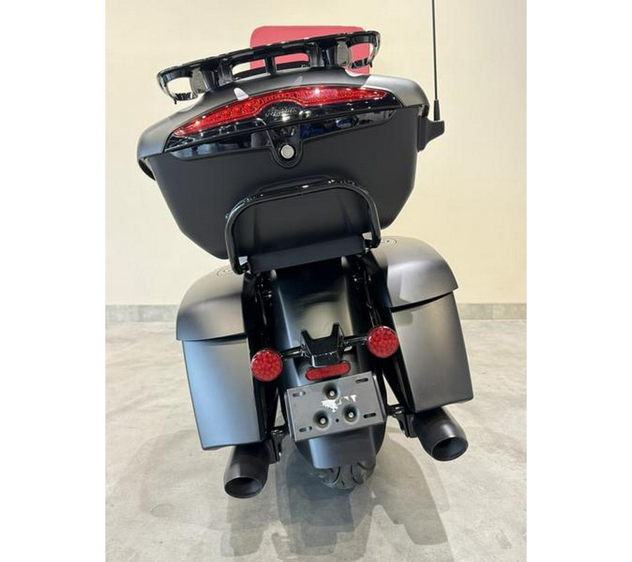 2024 Indian Motorcycle® Pursuit® Dark Horse® with PowerBand Audio Package Black Smoke