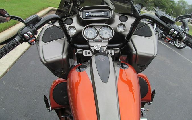 2013 Harley-Davidson® FLTRXSE2 - CVO™ Road Glide® Custom®