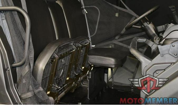 2025 Can-Am Defender MAX DPS HD10
