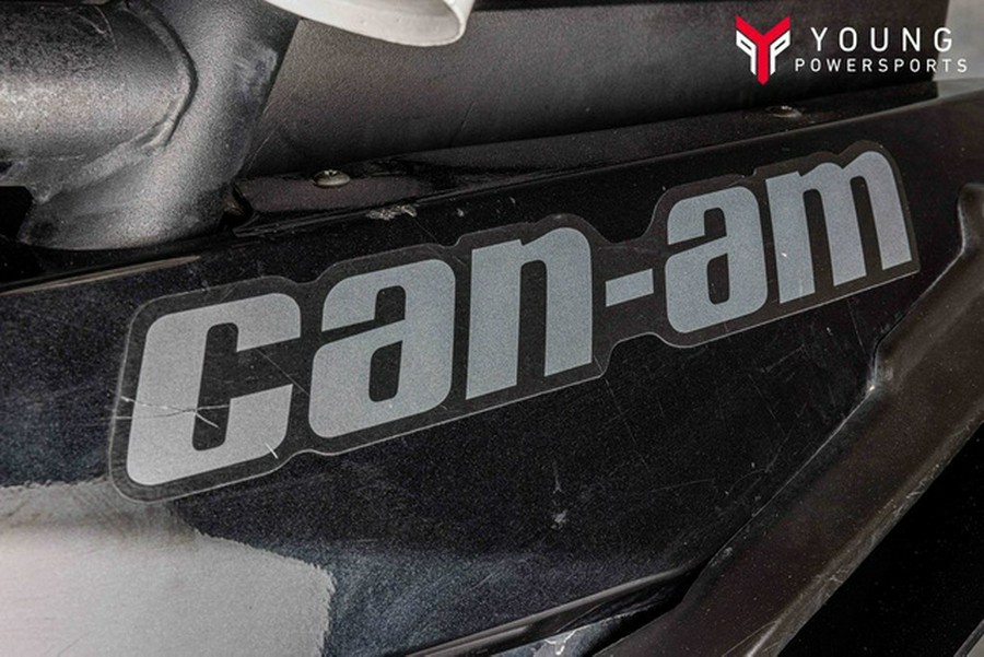 2017 Can-Am Maverick TURBO 1000R Turbo Triple Black