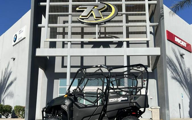 2026 Honda® Pioneer 700-4 Deluxe