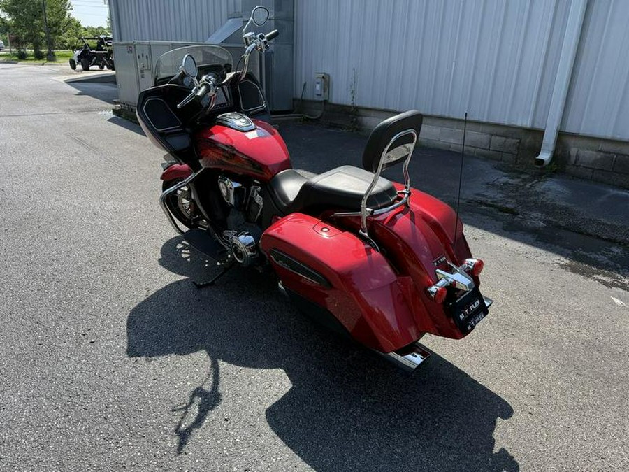 2021 Indian Motorcycle® Challenger® Limited Ruby Metallic