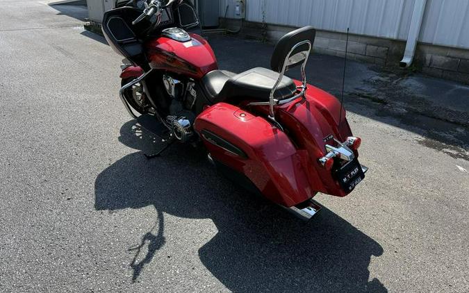 2021 Indian Motorcycle® Challenger® Limited Ruby Metallic