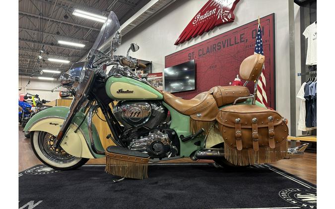 2015 Chief® Vintage - Indian Motorcycle