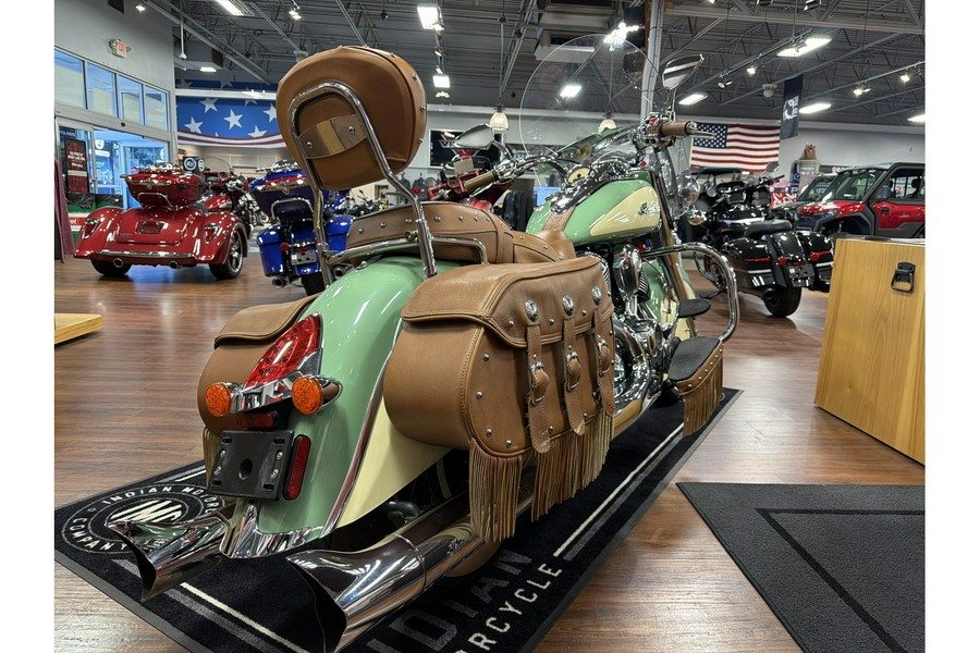 2015 Chief® Vintage - Indian Motorcycle