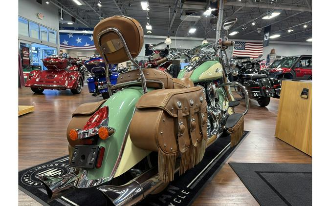 2015 Chief® Vintage - Indian Motorcycle