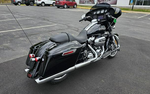 2023 Harley-Davidson FLHX - Street Glide