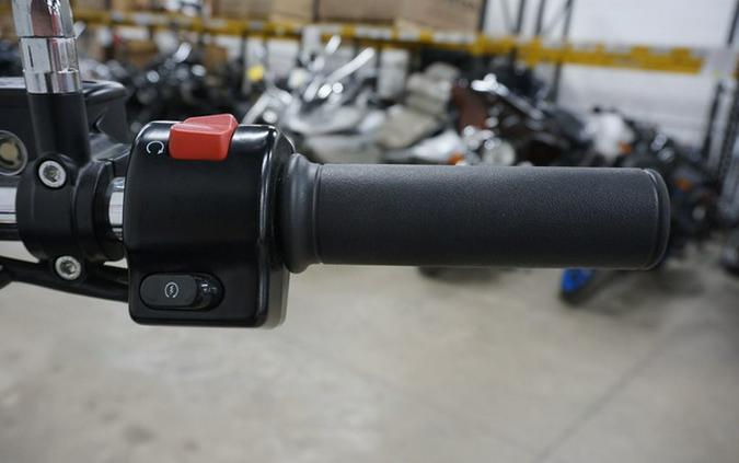 2023 Kawasaki Vulcan 900 Classic