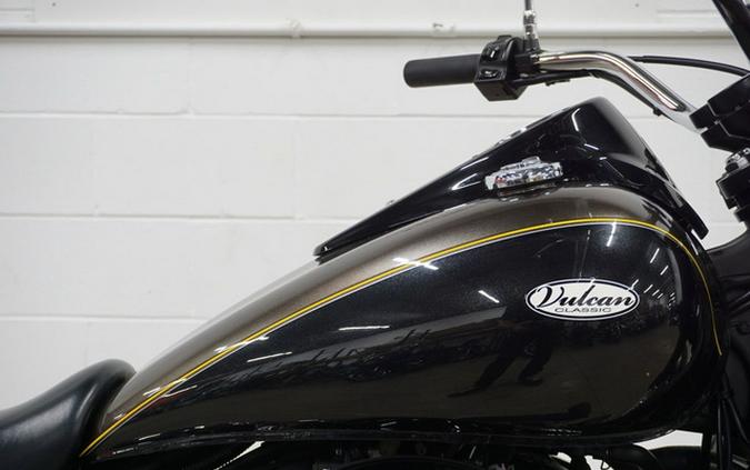 2023 Kawasaki Vulcan 900 Classic