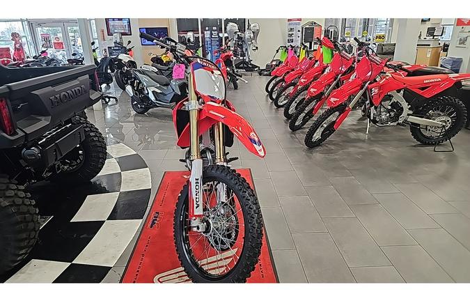 2026 CRF250R - Honda