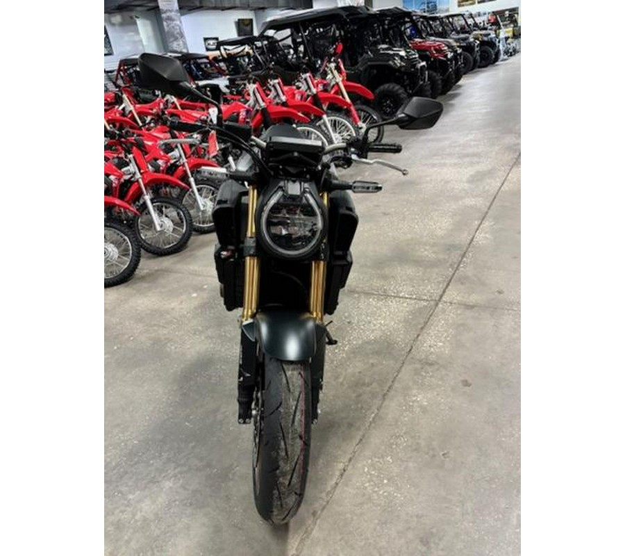 2026 Honda® CB650R E-Clutch