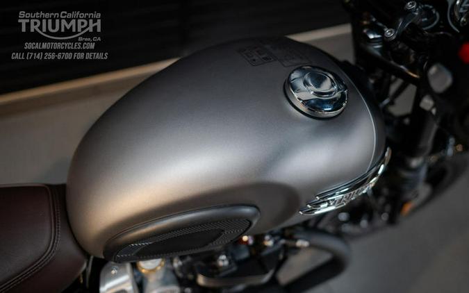 2026 Triumph Bonneville T120 Black Matt silver ice