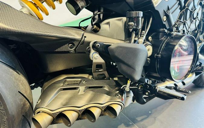 2024 Ducati Diavel V4 Black