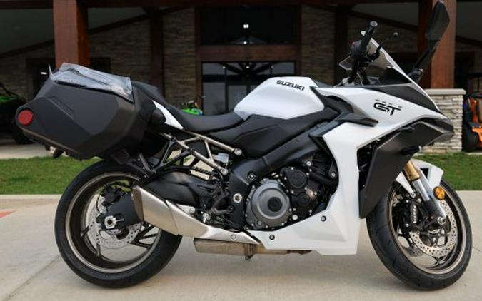 2026 Suzuki GSX-S1000GT+