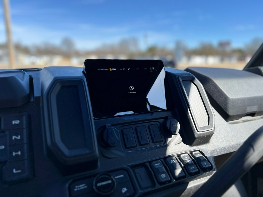 2025 CFMOTO UFORCE U10 Pro