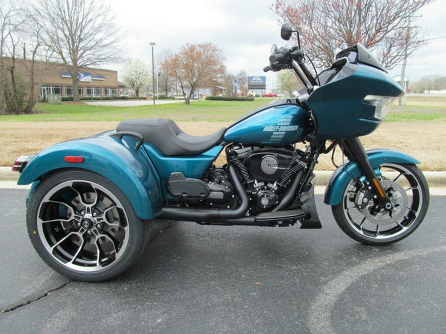 2026 Harley-Davidson FLTRT - Road Glide 3