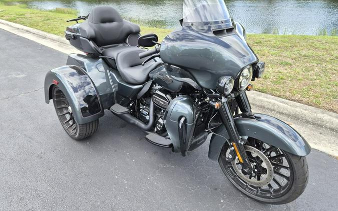 FLHTCUTG 2025 Tri Glide Ultra