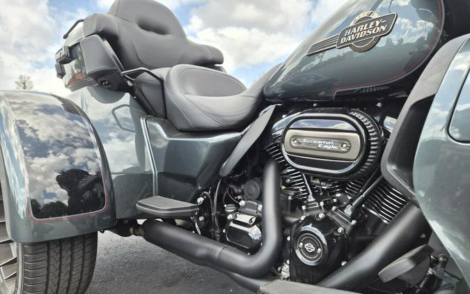 FLHTCUTG 2025 Tri Glide Ultra