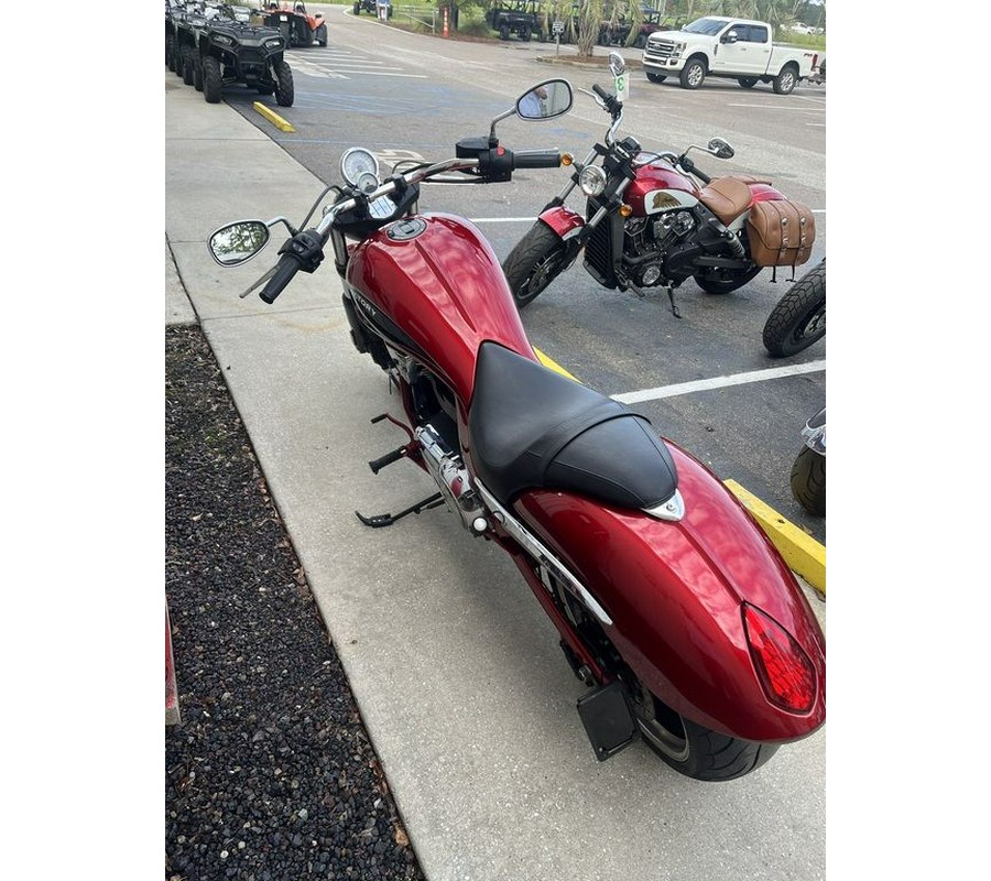 2014 Victory Motorcycles® Jackpot™ Sunset Red & Gloss Black