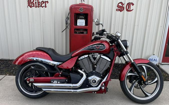 2014 Victory Motorcycles® Jackpot™ Sunset Red & Gloss Black