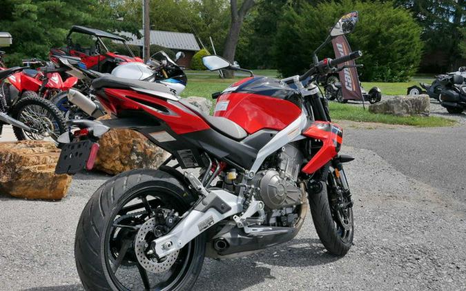 2026 Aprilia Tuono 457