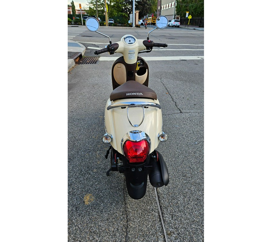 2018 Honda Metropolitan