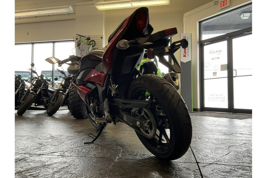 2025 Suzuki GSX 250R ABS