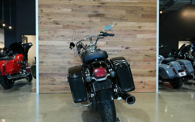 2016 Harley-Davidson FLD - Dyna Switchback