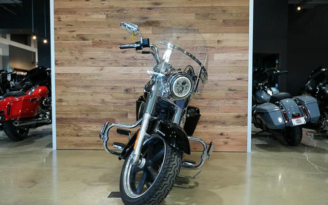 2016 Harley-Davidson FLD - Dyna Switchback