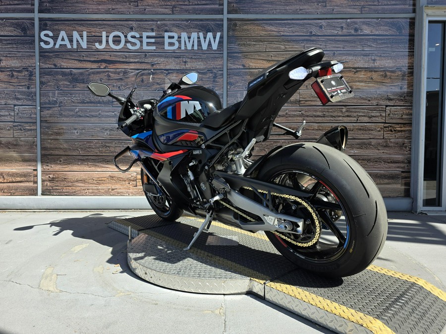 2026 BMW M 1000 RR