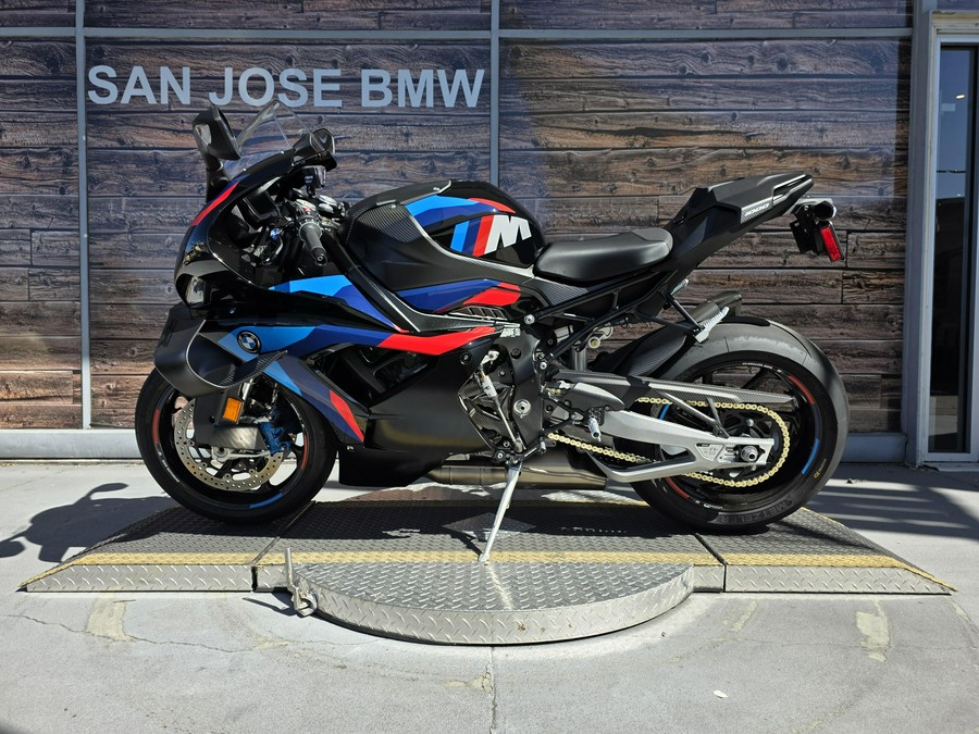 2026 BMW M 1000 RR