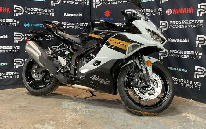 2026 Kawasaki Ninja® ZX™-4RR ABS