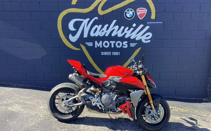 2026 Ducati STREETFIGHTER V2S