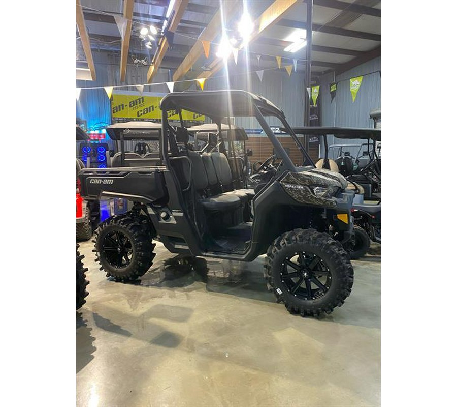 2025 Can-Am Defender DPS HD10