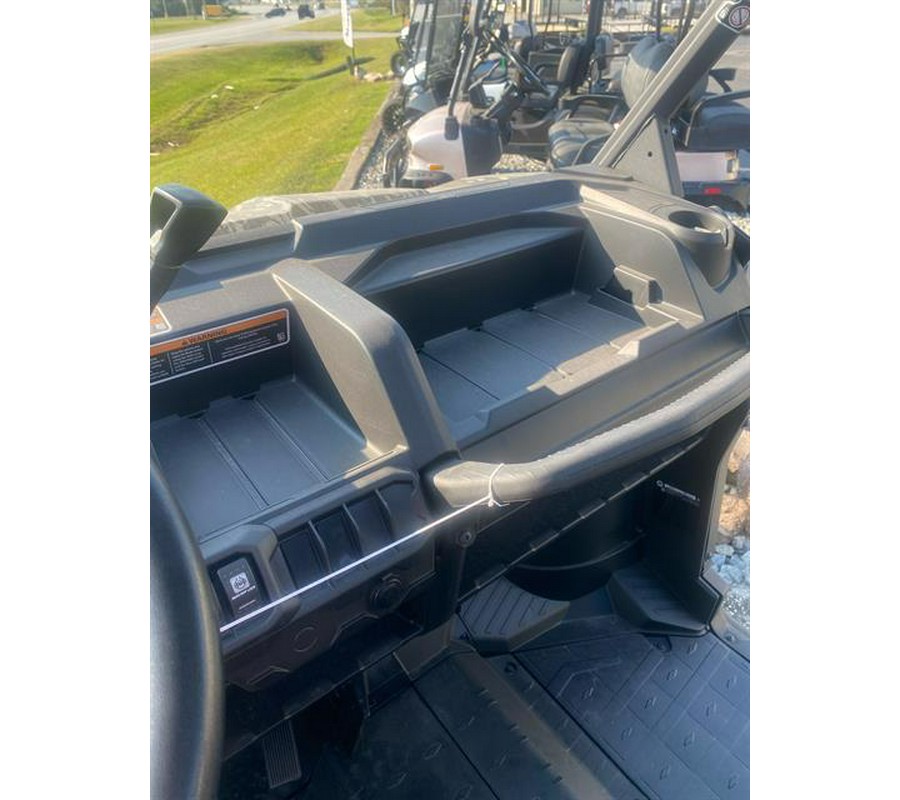 2025 Can-Am Defender DPS HD10