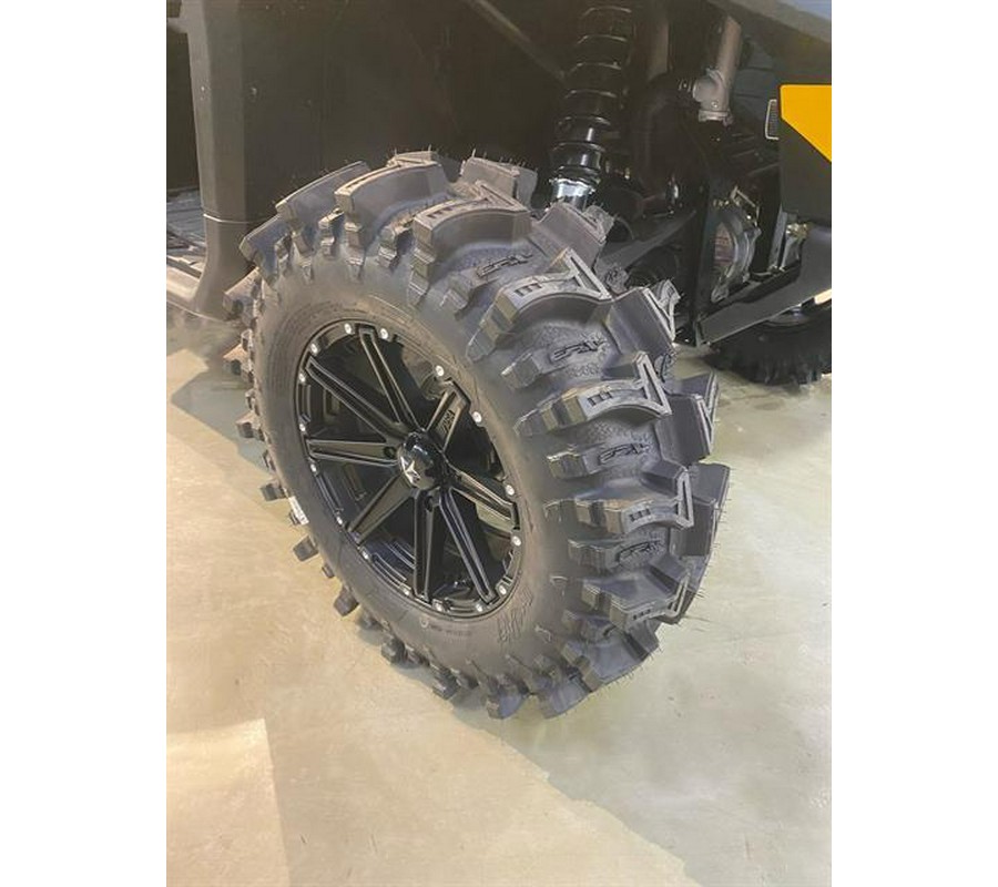 2025 Can-Am Defender DPS HD10