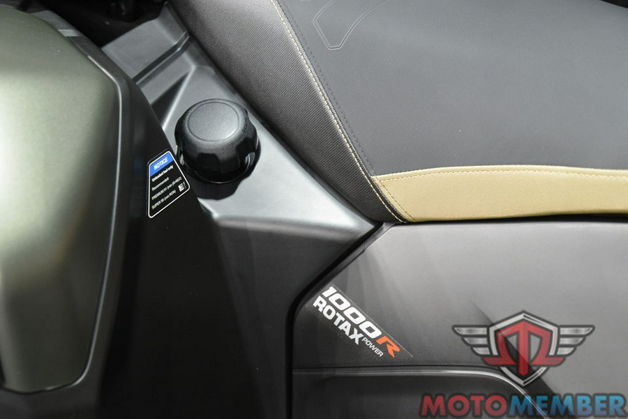 2026 Can-Am Outlander™ X mr 1000R