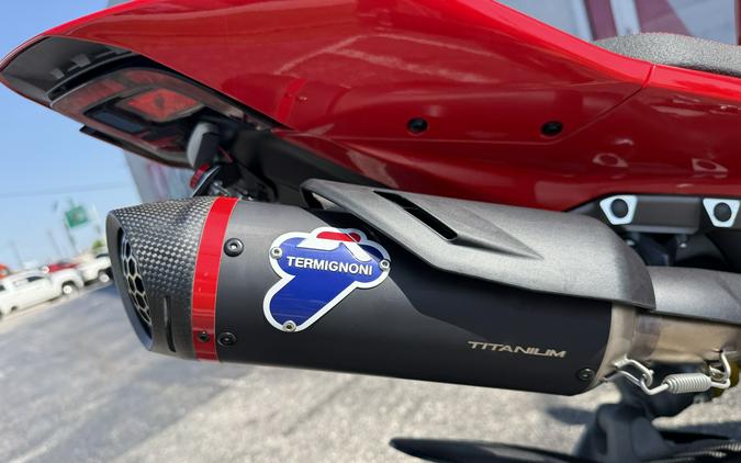 2025 Ducati Panigale V2 - 02405C
