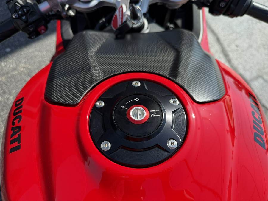 2025 Ducati Panigale V2 - 02405C