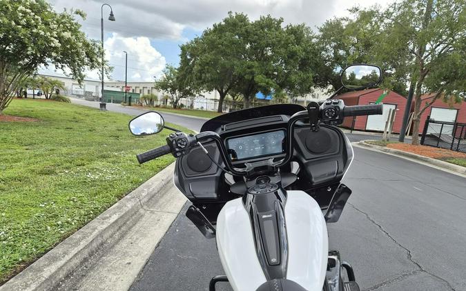 FLTRX 2025 Road Glide