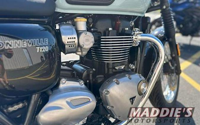 2023 Triumph Bonneville T120 Chrome Edition