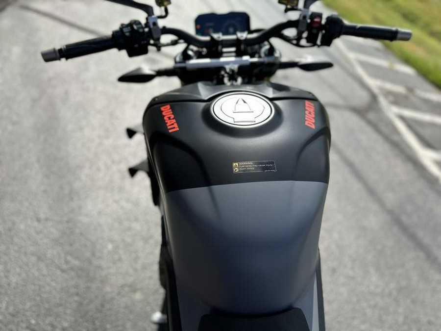 2024 Ducati Streetfighter V4 S Grey & Black