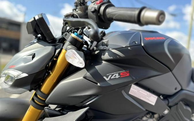 2024 Ducati Streetfighter V4 S Grey & Black