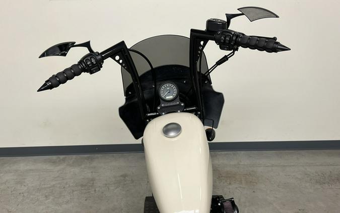 2022 Harley-Davidson Sportster 883 Iron (XL883N)